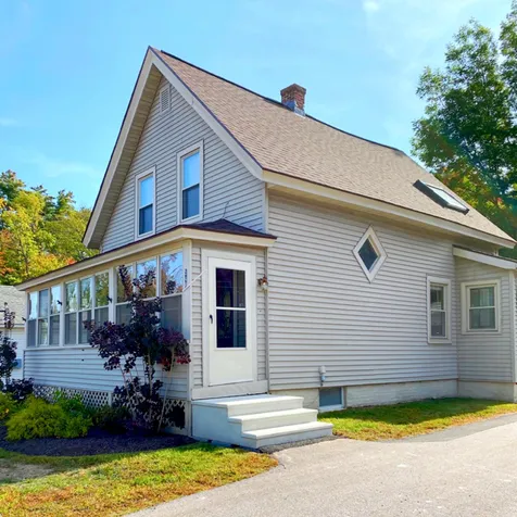543 Manchester Road Auburn NH 03032