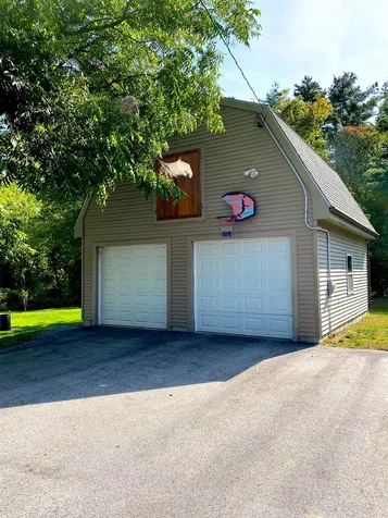 543 Manchester Road Auburn NH 03032