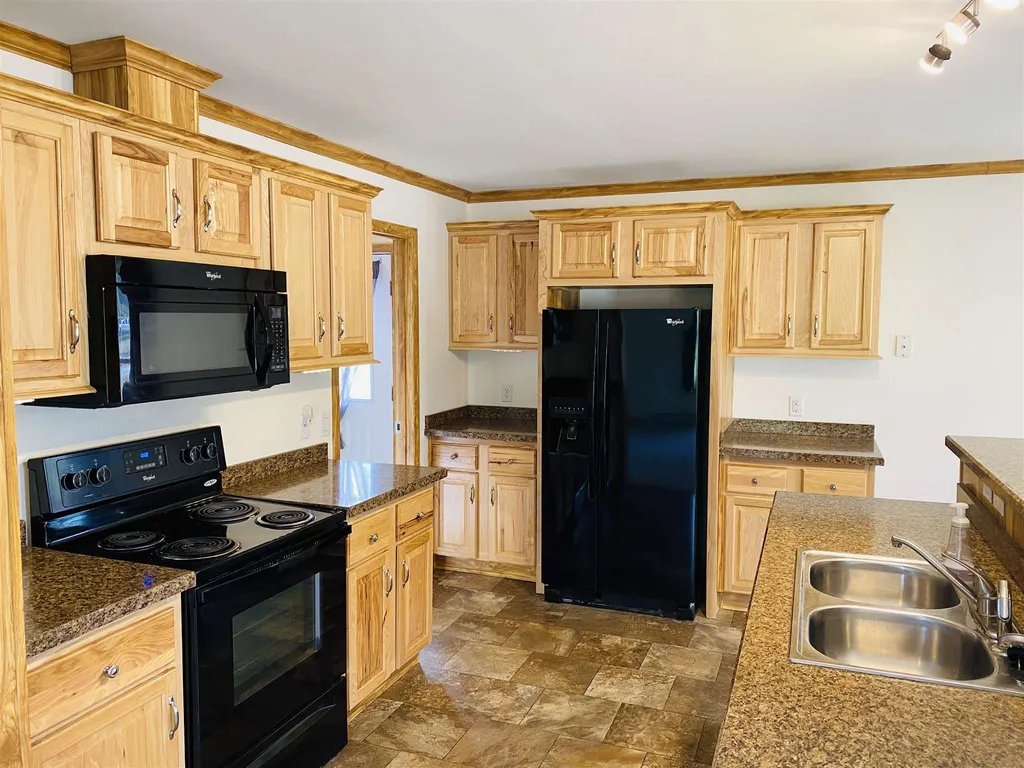855 Pond Road Vernon VT 05354