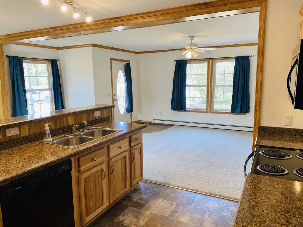 855 Pond Road Vernon VT 05354