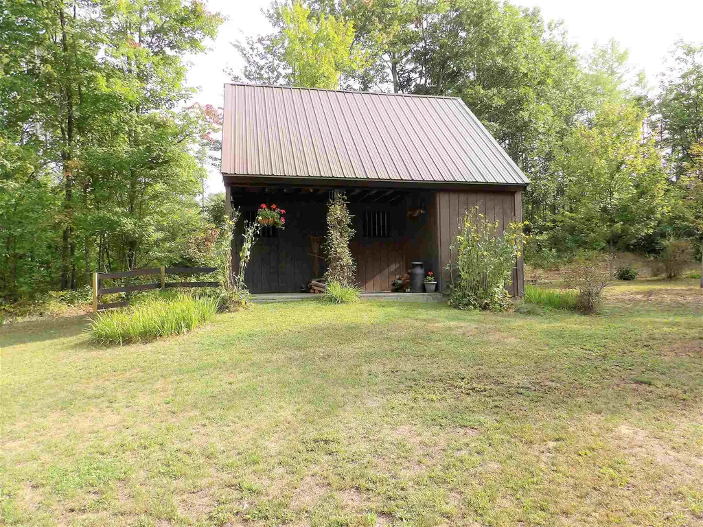 15 Bennetts Ferry Road Sanbornton NH 03269