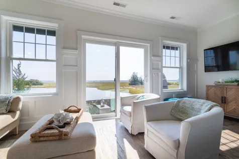 157 Island Path Hampton NH 03842
