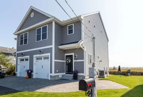 157 Island Path Hampton NH 03842
