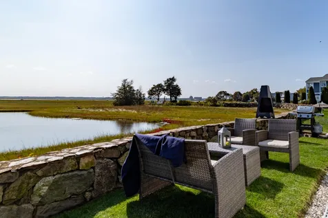 157 Island Path Hampton NH 03842