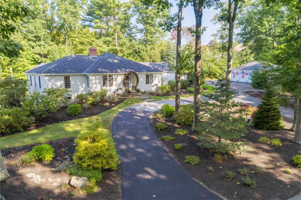 9 Nottingham Road Windham NH 03087