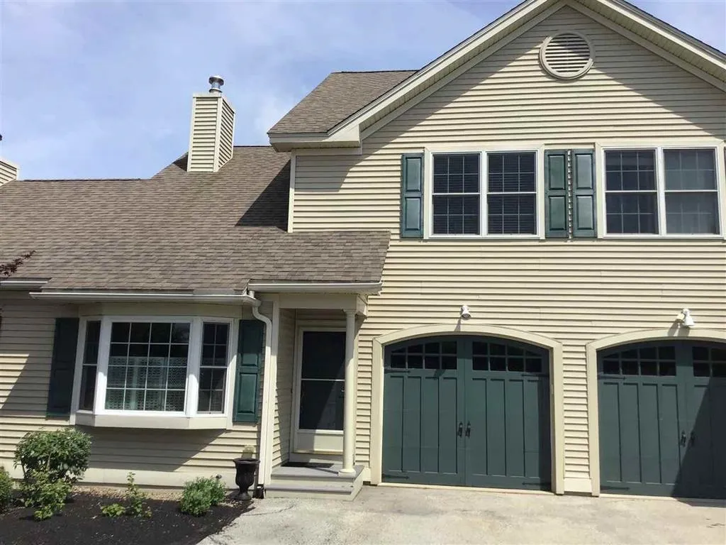 90 Mountain Village Road Windham NH 03087