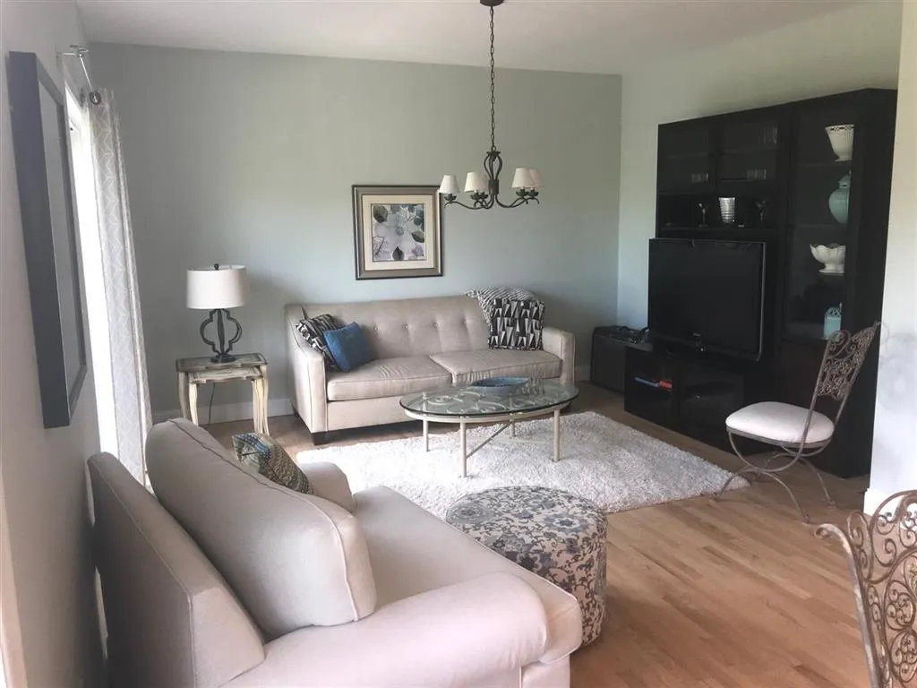 90 Mountain Village Road Windham NH 03087