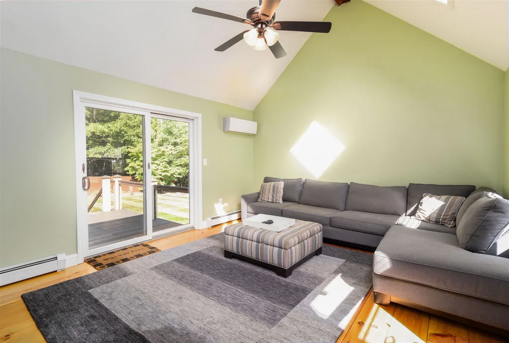 209 Shepard Home Road Chester NH 03036