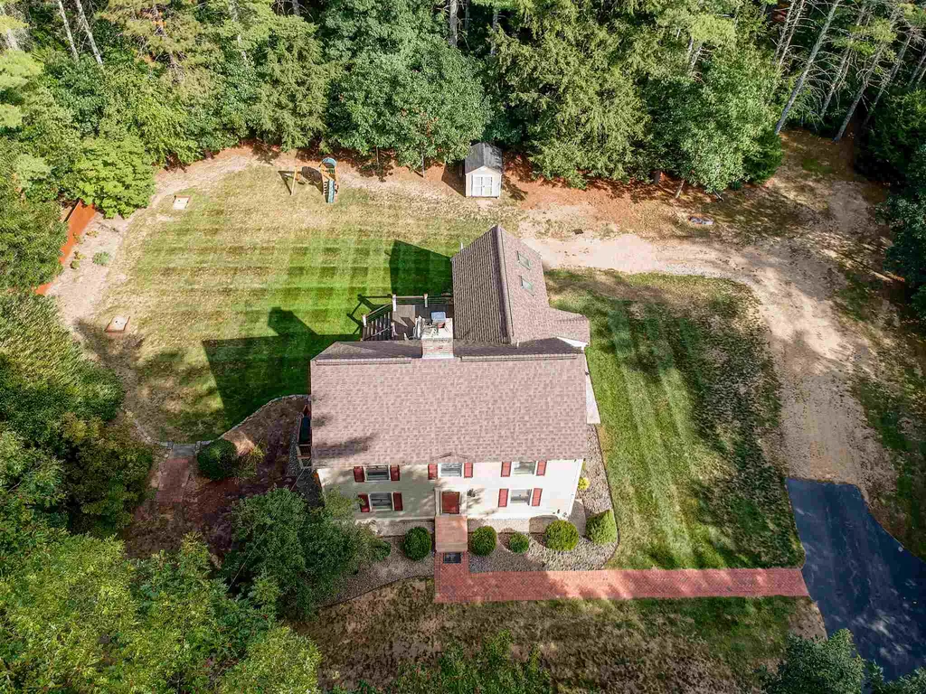 209 Shepard Home Road Chester NH 03036