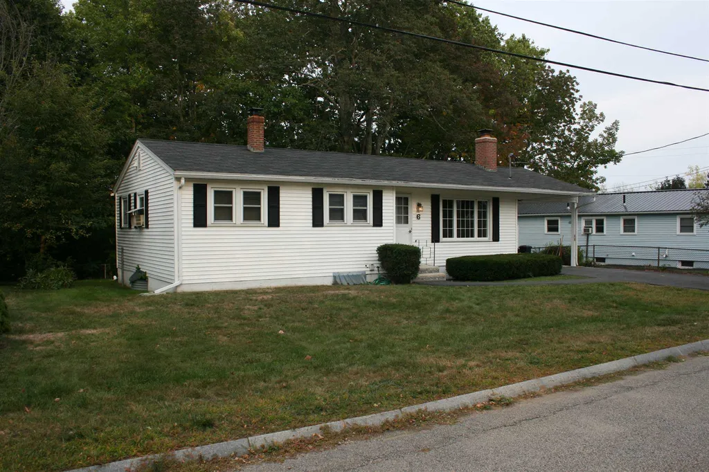 6 Coakley Road Portsmouth NH 03801