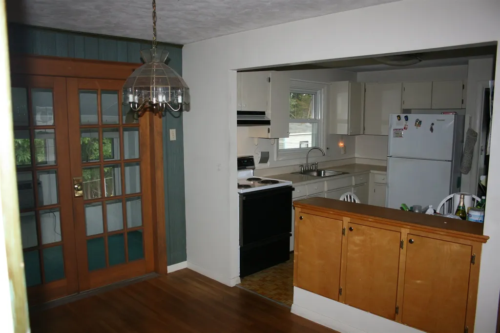 6 Coakley Road Portsmouth NH 03801