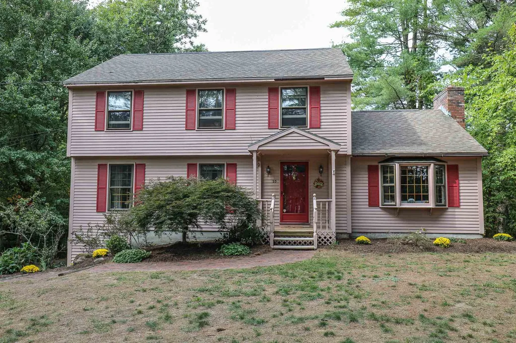 23 Mcquade Brook Road Bedford NH 03110