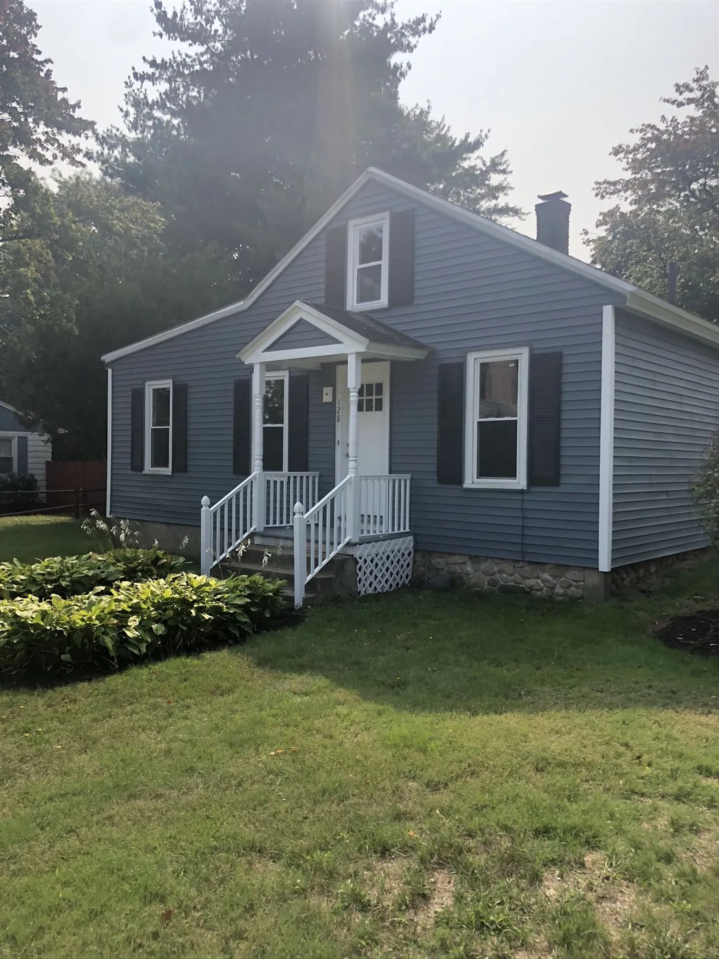 128 Sherburne Street Manchester NH 03104