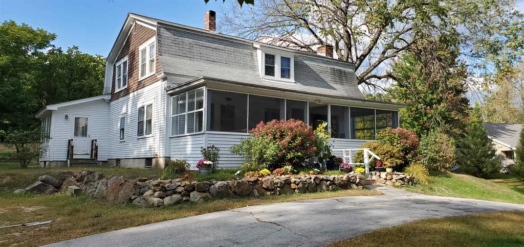 36 Queen Street Boscawen NH 03303