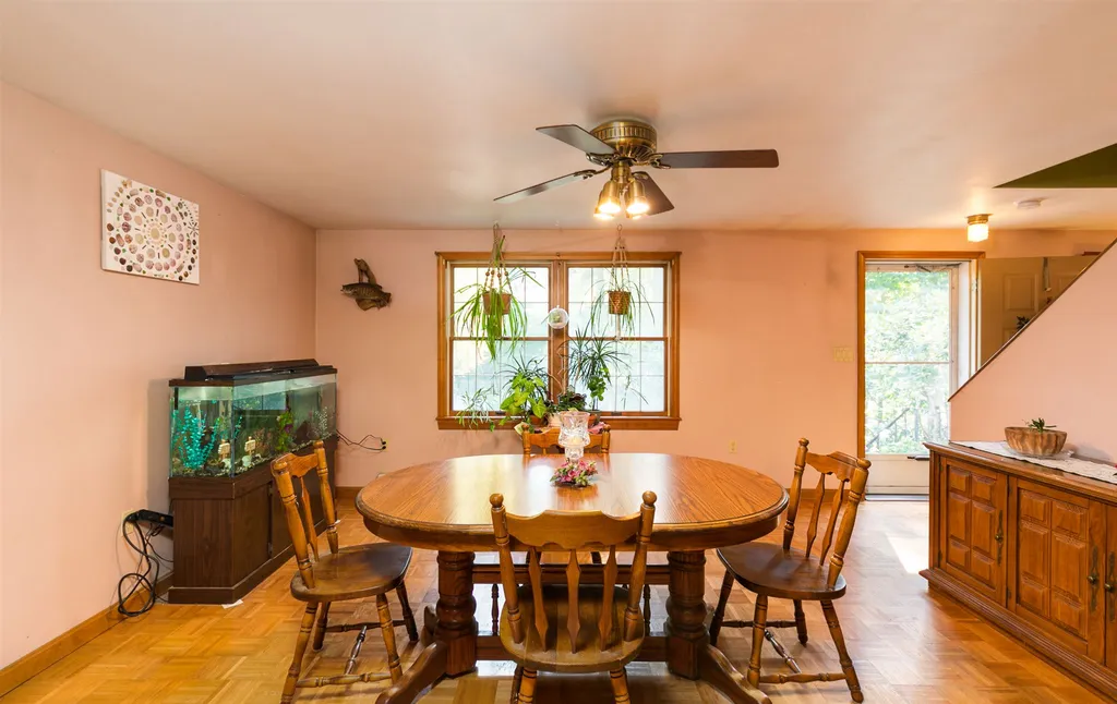 27 Glance Road Windham NH 03087