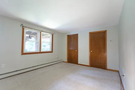 881 Mammoth Road Manchester NH 03104