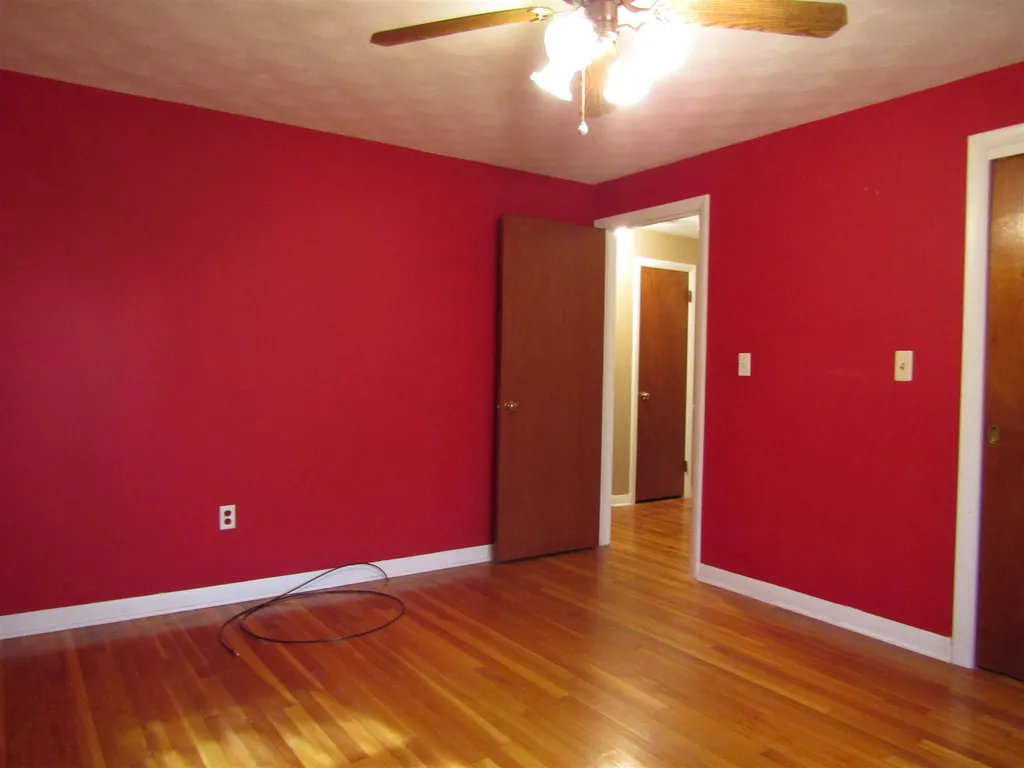 6 Frances Street Franklin NH 03235