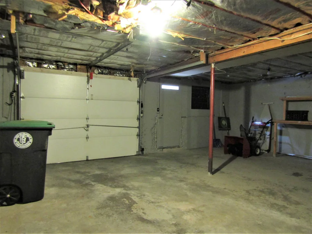 6 Frances Street Franklin NH 03235