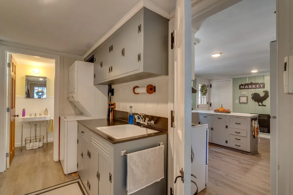 1 Dartmouth Lane Rochester NH 03867