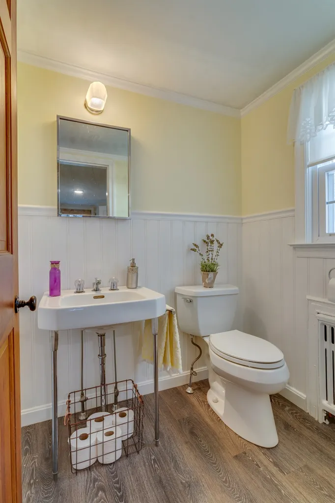 1 Dartmouth Lane Rochester NH 03867