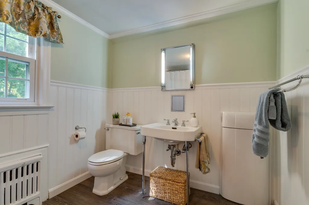1 Dartmouth Lane Rochester NH 03867