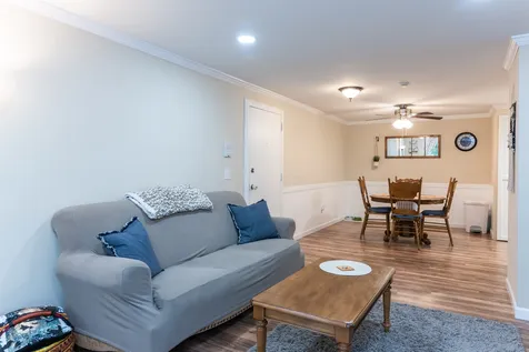 17 Kimberly Drive Merrimack NH 03054