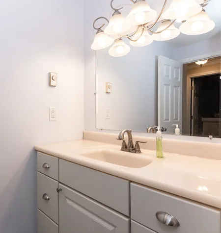 17 Kimberly Drive Merrimack NH 03054
