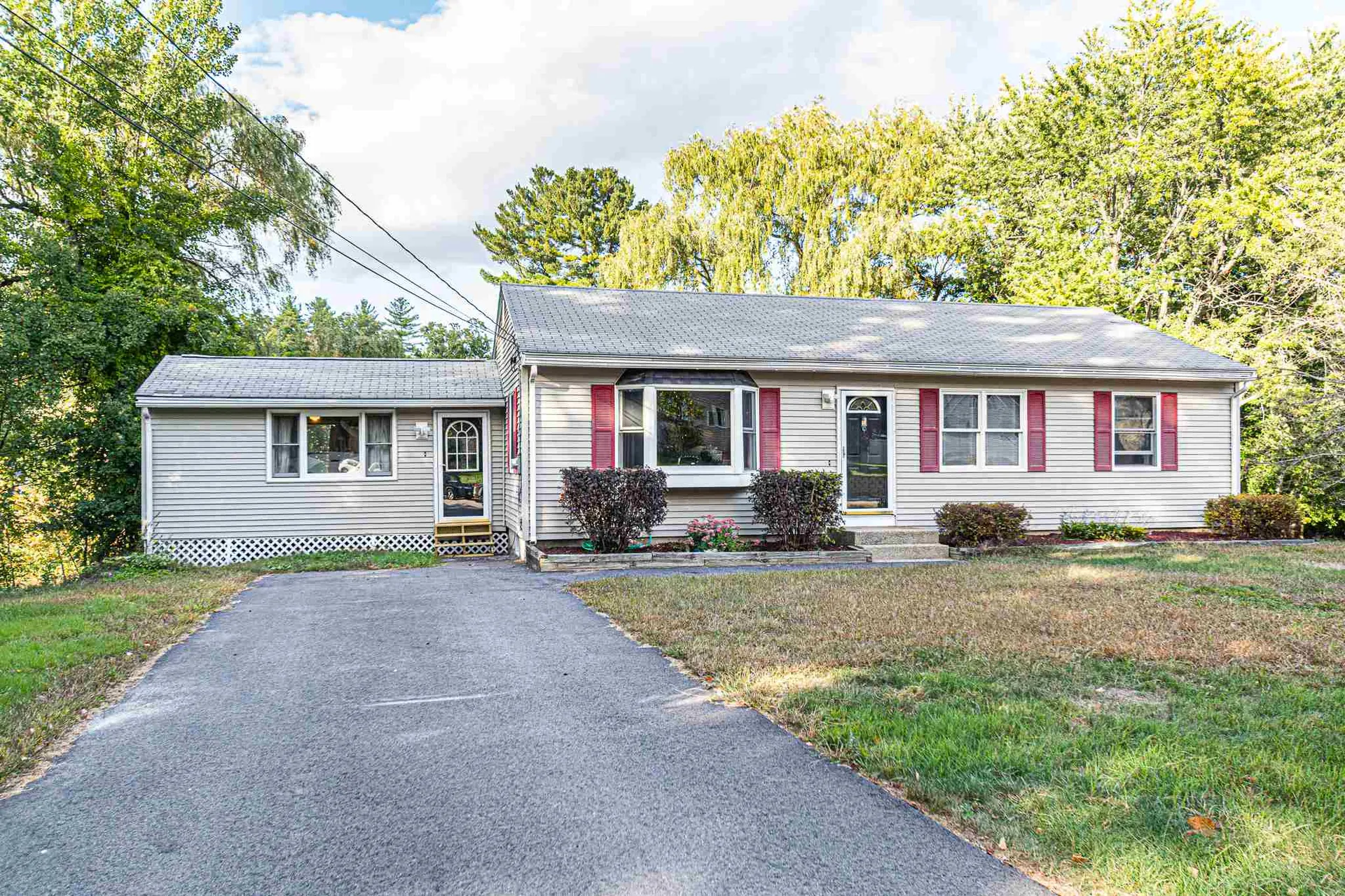 44 B Street Hudson NH 03051
