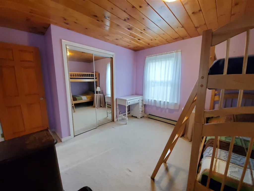 104 Maple Street Enfield NH 03748