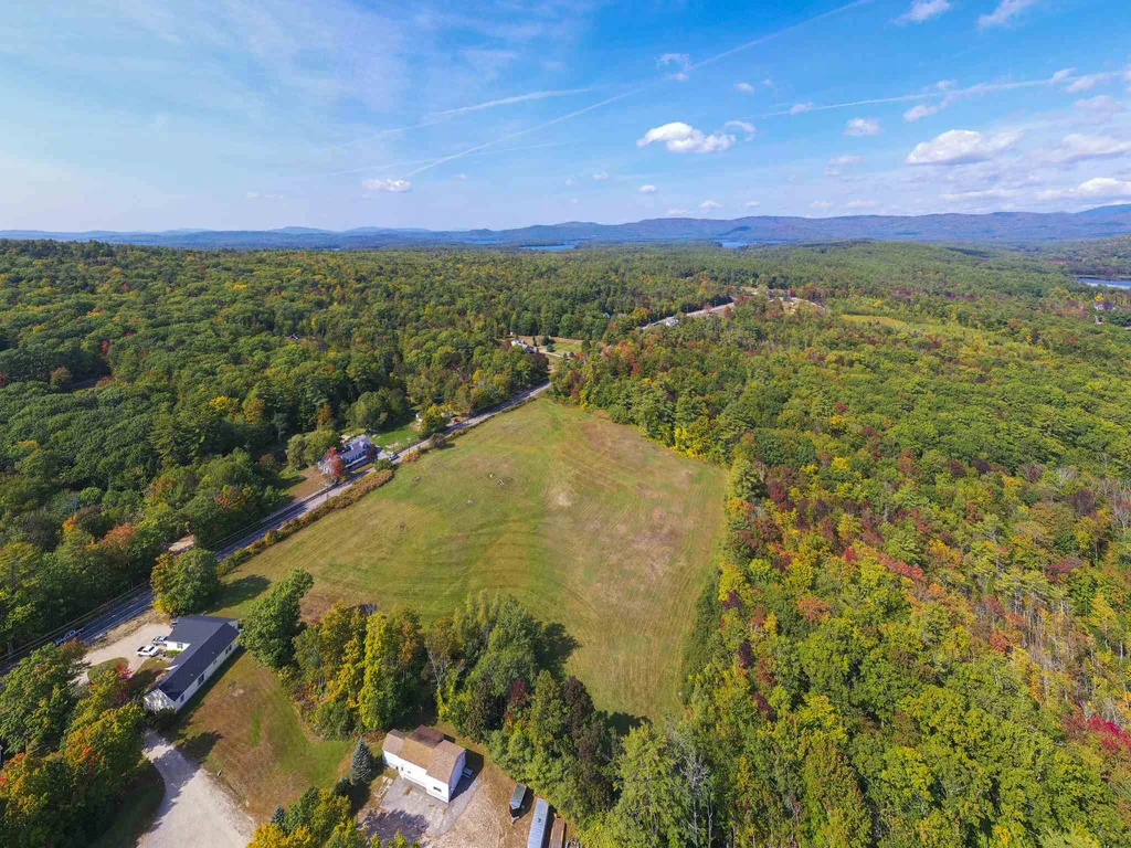 Bean Road Moultonborough NH 03254