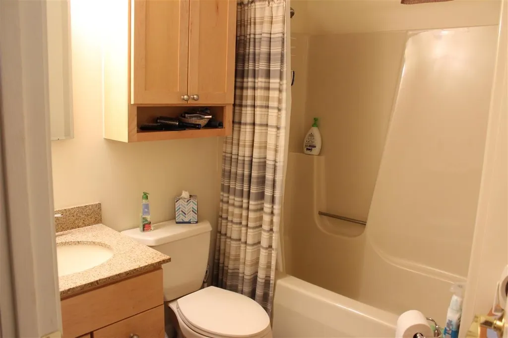 32 Kimball Place Claremont NH 03743