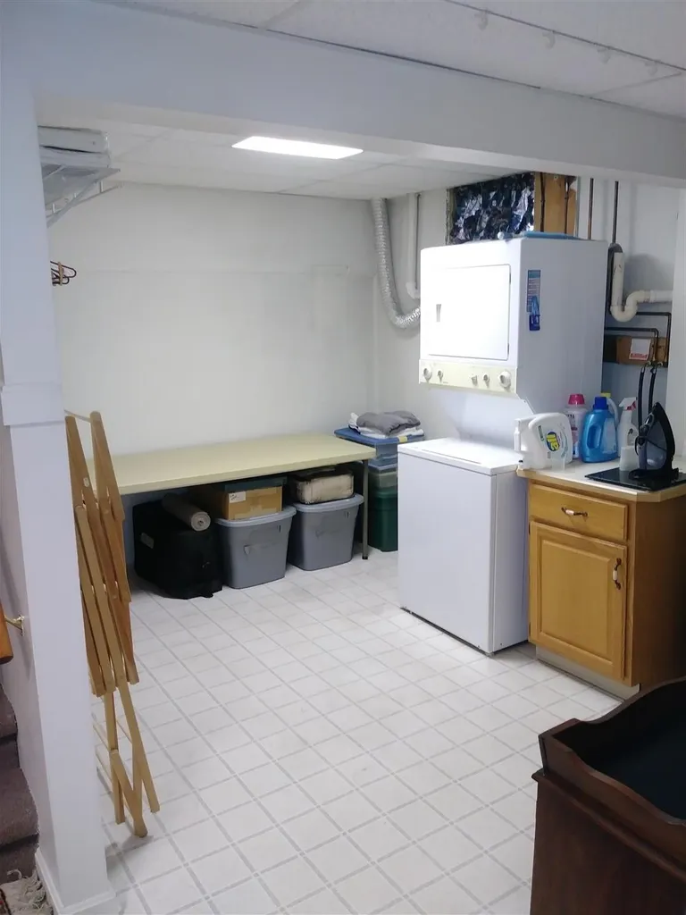 32 Kimball Place Claremont NH 03743