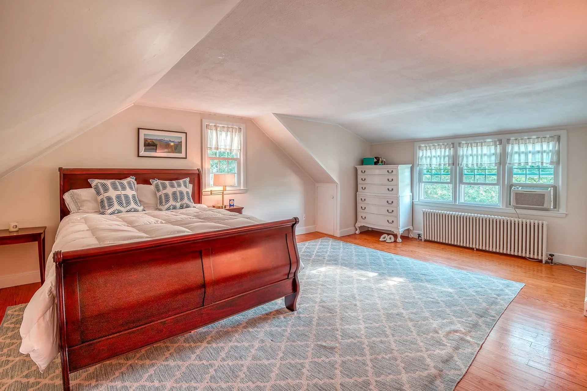 74 Pleasant Street Wolfeboro NH 03894