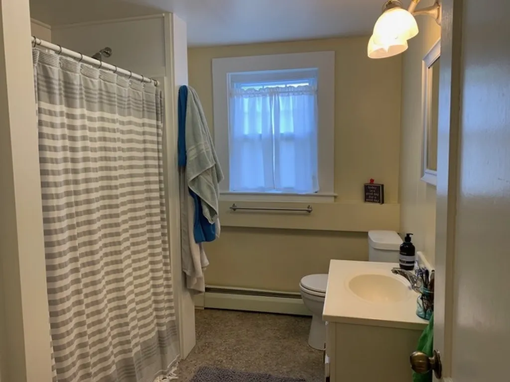 37-39 Colony Court Keene NH 03431