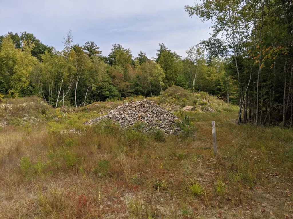 57 Thunder Road Fremont NH 03044