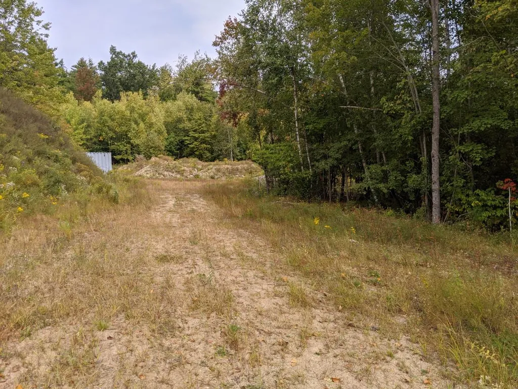 57 Thunder Road Fremont NH 03044
