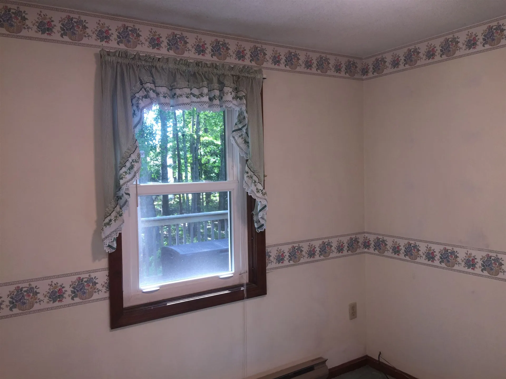 6 Birchwood Avenue Rochester NH 03867