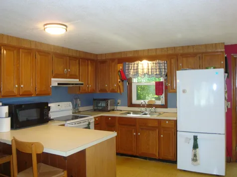 6 Birchwood Avenue Rochester NH 03867