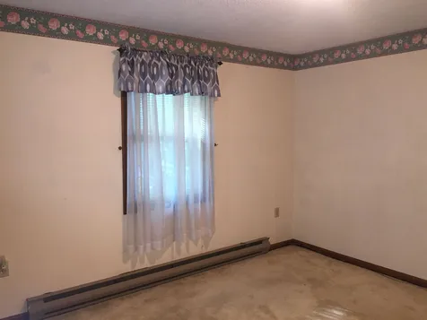 6 Birchwood Avenue Rochester NH 03867
