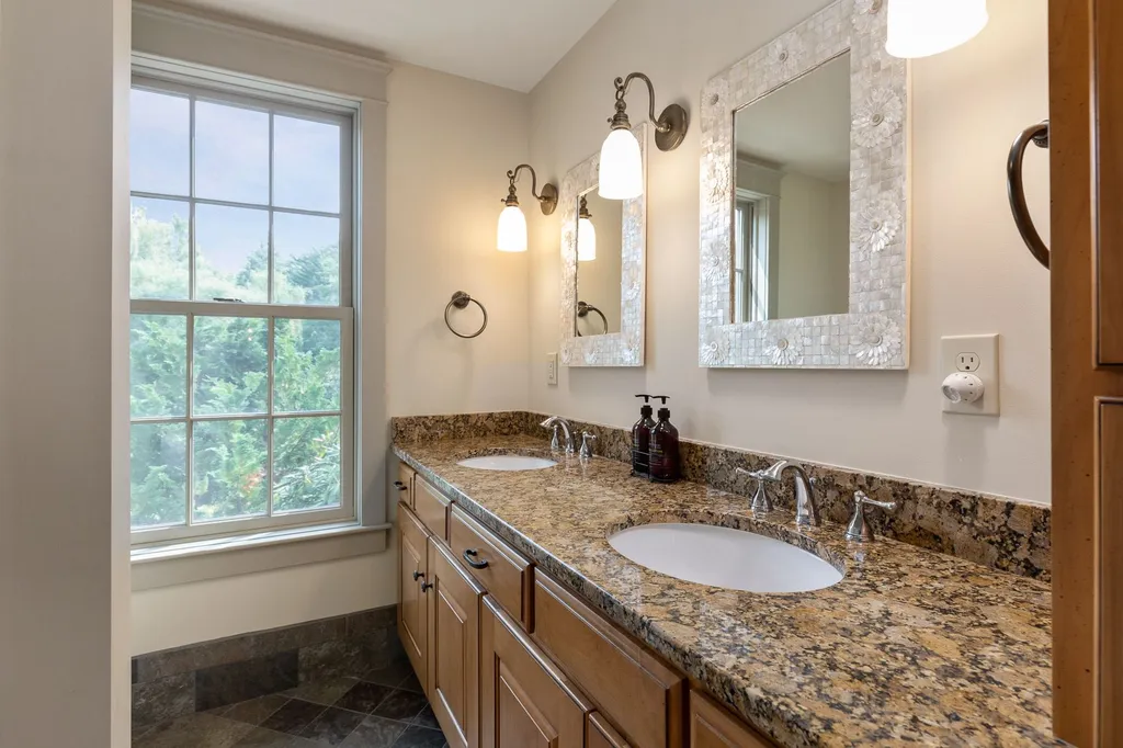 69 Drinkwater Road Hampton Falls NH 03844