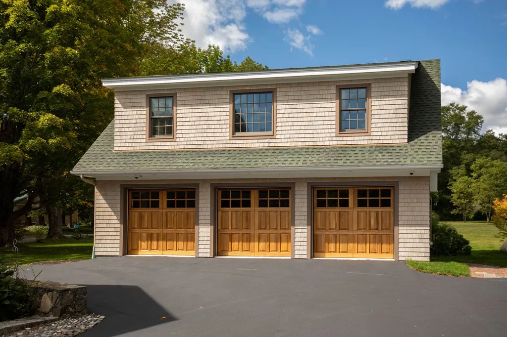69 Drinkwater Road Hampton Falls NH 03844