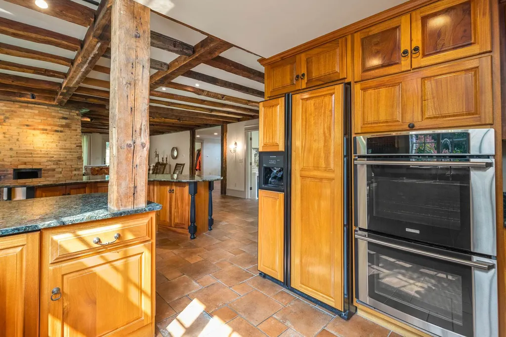 69 Drinkwater Road Hampton Falls NH 03844