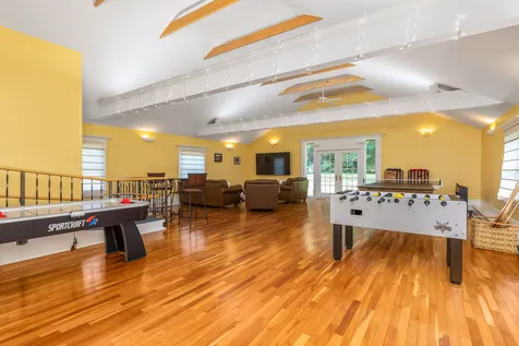 69 Drinkwater Road Hampton Falls NH 03844