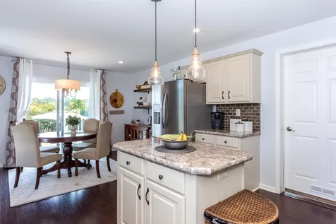 329 Dolphin Drive Portsmouth NH 03801