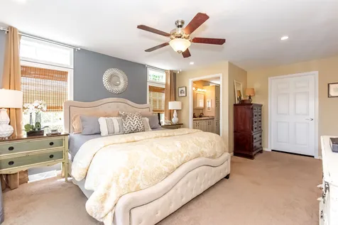 329 Dolphin Drive Portsmouth NH 03801