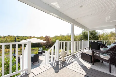 329 Dolphin Drive Portsmouth NH 03801