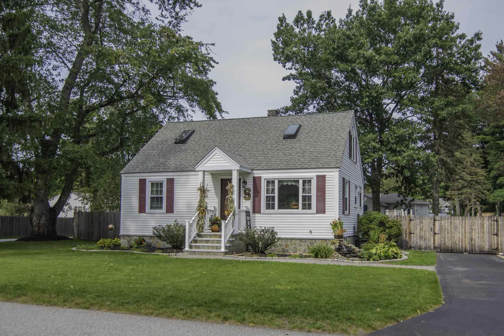 24 Linwood Avenue Salem NH 03079