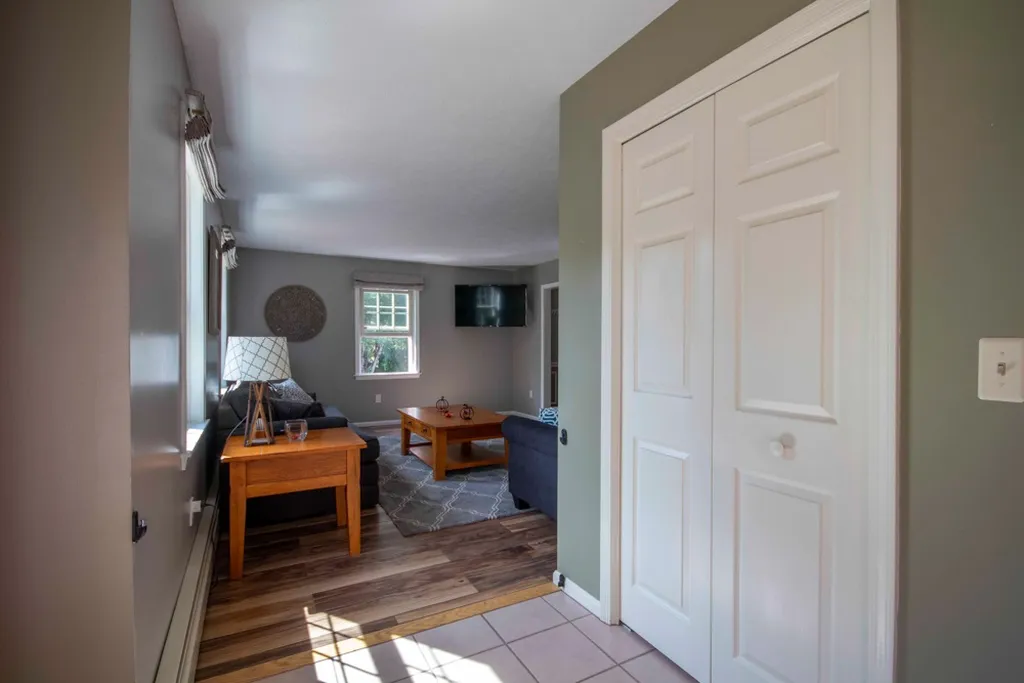 3 Verdi Lane Londonderry NH 03053