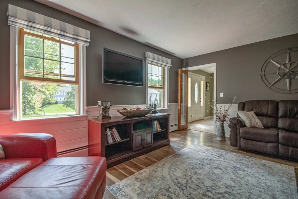 3 Verdi Lane Londonderry NH 03053