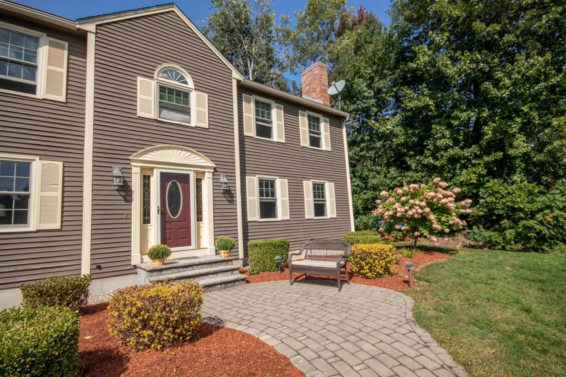 3 Verdi Lane Londonderry NH 03053